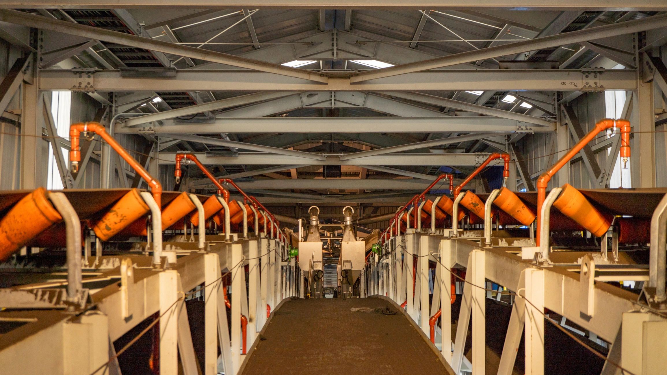 Industrial conveyor system used in production and handling