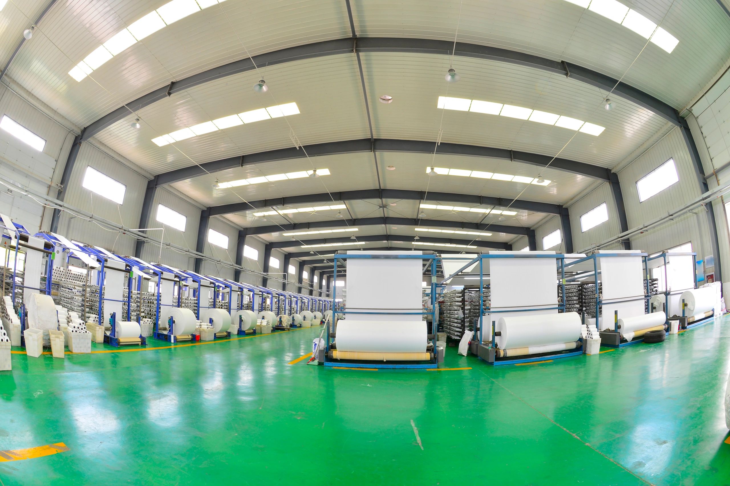 Packaging line preparing flour products for bulk distribution